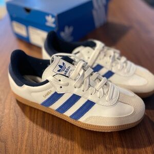 NEW Adidas Men’s Samba OG Core White/Royal Blue/Night Indigo gum sole Sneakers
